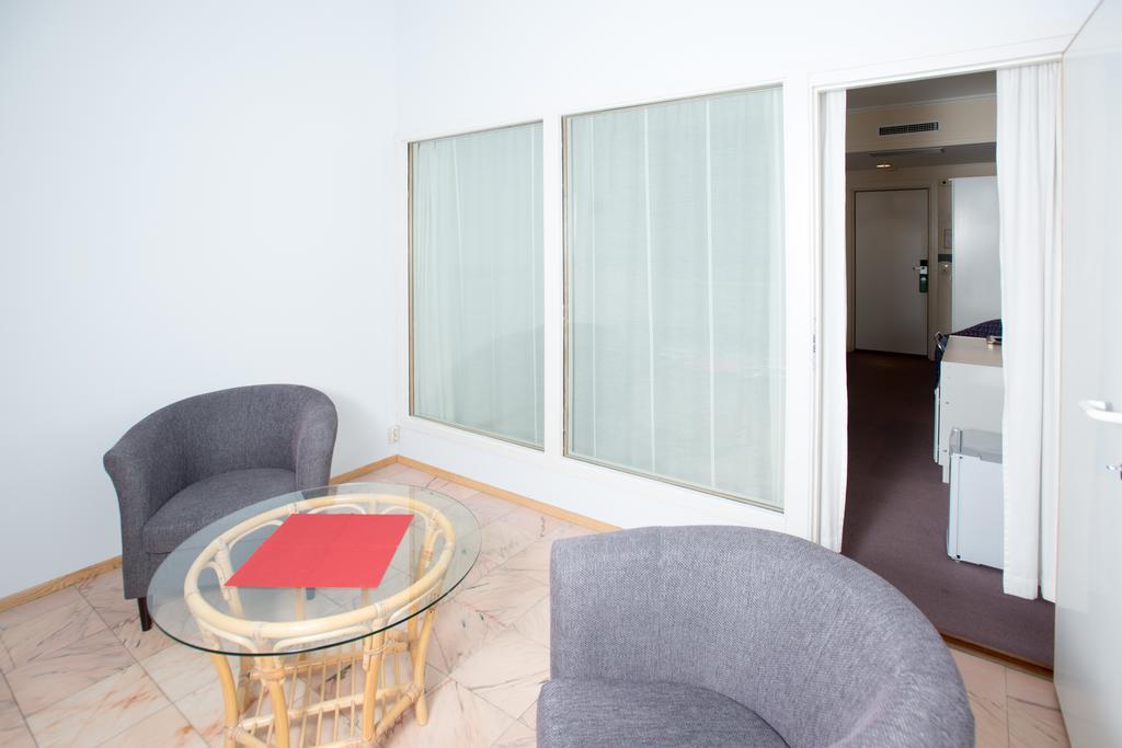 Stiklestad Park Hotel Verdalsora Habitación foto